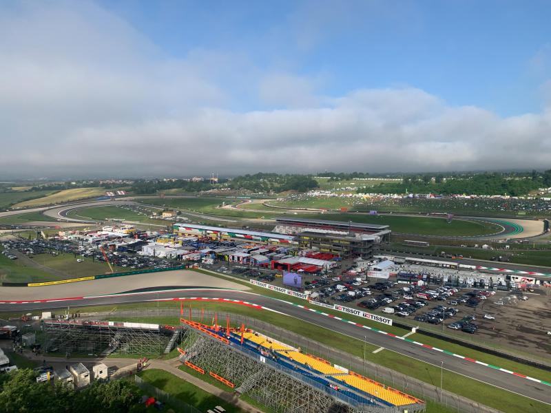 [ID: 22397] Helicopter transfer from Florence Sunday (credit: Pole Position Travel)
