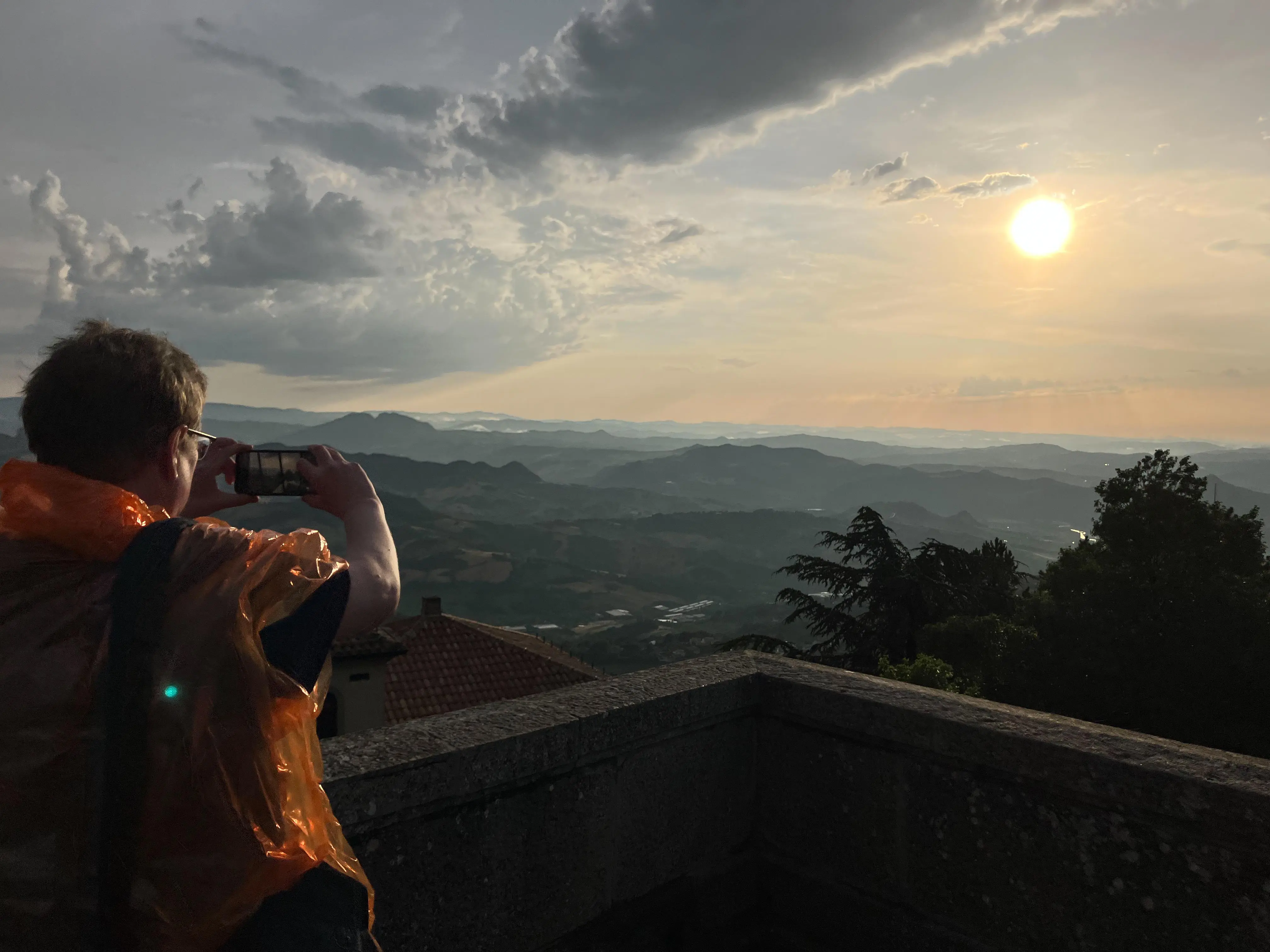 We visit San Marino just around sundown. The slight rain seemed to drive the throungs of tourists away - leaving us a spectacular wander around this unique city/state. A dinner with a view looked over an incredible sunset...