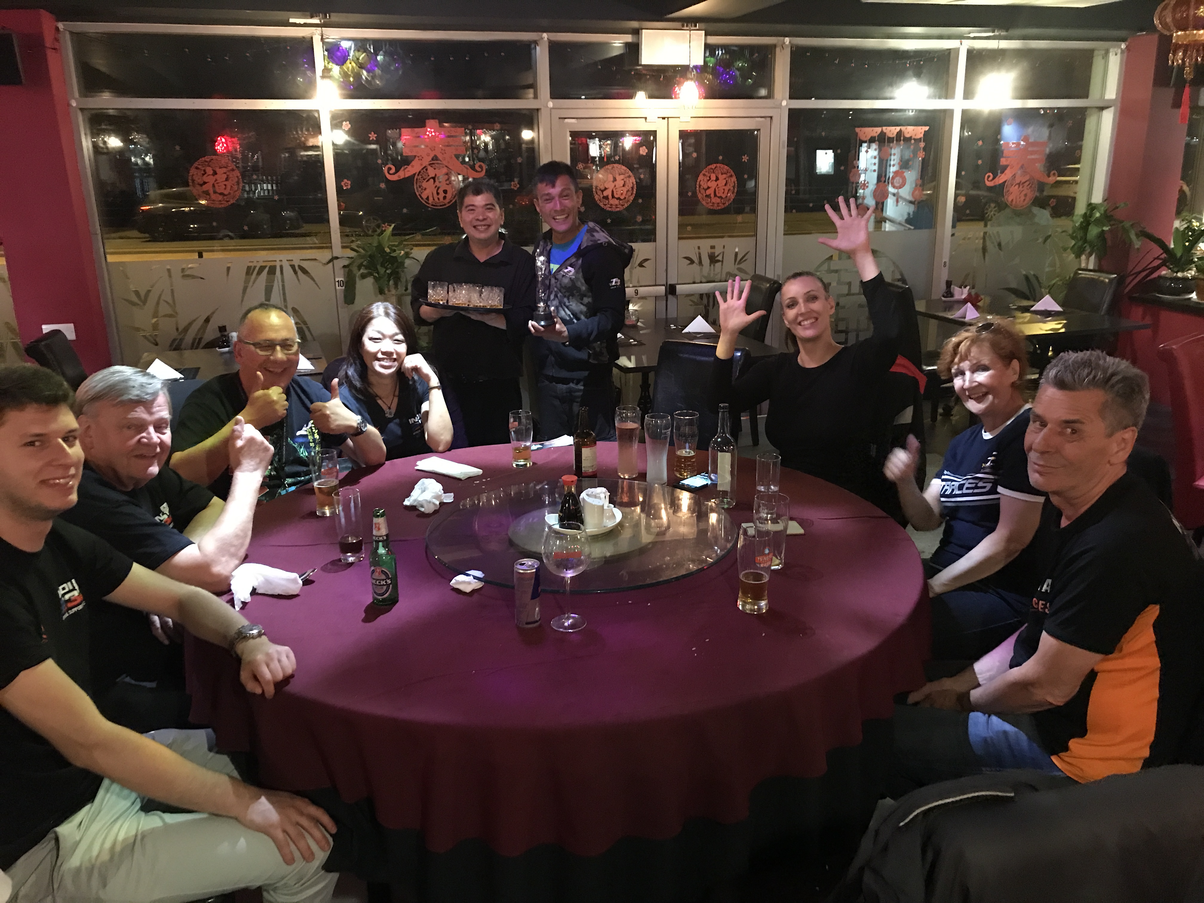 We join Indi, Veronika, crew, sponsors and friends for a well-earned dinner celebration!