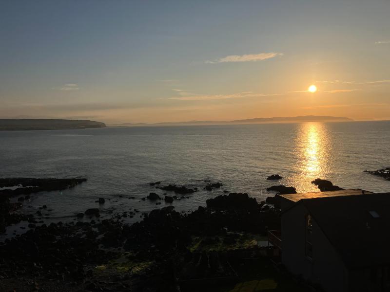 [ID: 24065] Stunning north coast sunset (credit: Pole Position Travel)