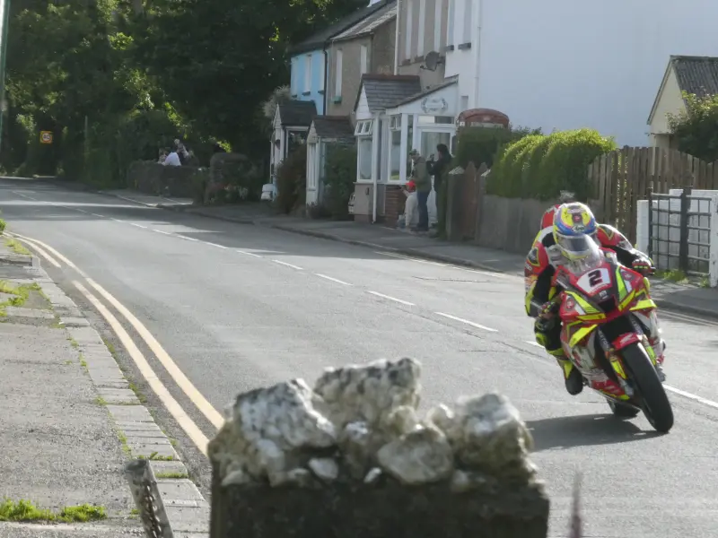 [ID: 25129] Friday at Ginger Hall (credit: Gordon Howell (Pole Position Travel))