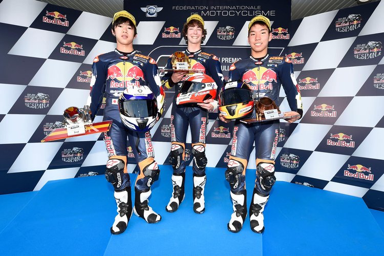 Scotsman Rory Skinner wins the first Red Bull Rookies Cup Race of 2017 in Jerez 6th May