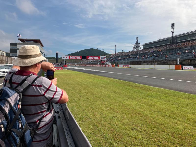 (ID: 23605) Team experience customers get to visit the service road -- spectacular in Motegi