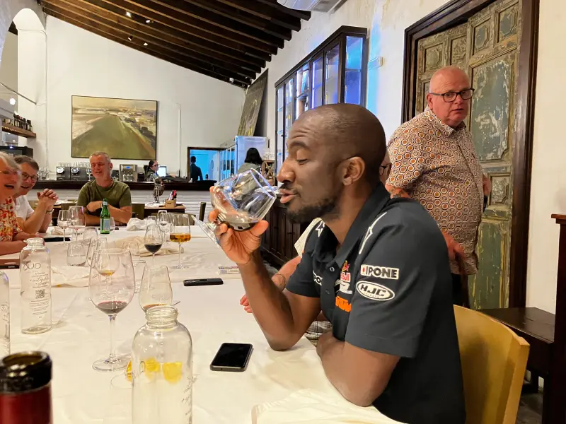 [ID: 25412] Sunday closing dinner (credit: Gordon Howell (Pole Position Travel))