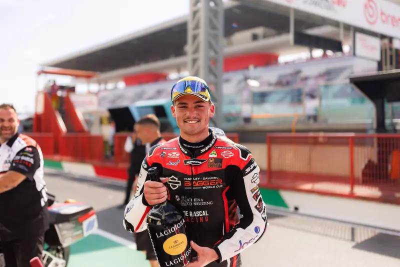 [ID: 25255]  (credit: Pole Position Travel)